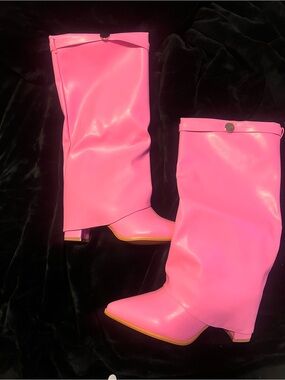 Women’s Pink Tall Fashion Boots